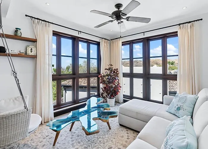 Trendy With Stunning Ocean Views And Exclusive Club Access In Catalinas * Playa Danta