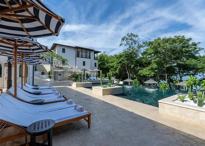 Trendy With Stunning Ocean Views And Exclusive Club Access In Catalinas Сasa de vacaciones Playa Danta